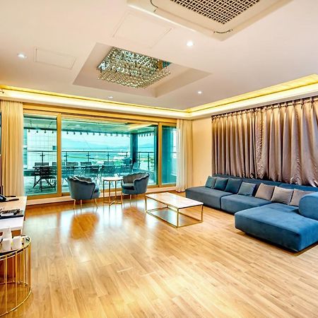 Hs Tourist Hotel Yeosu Exterior photo
