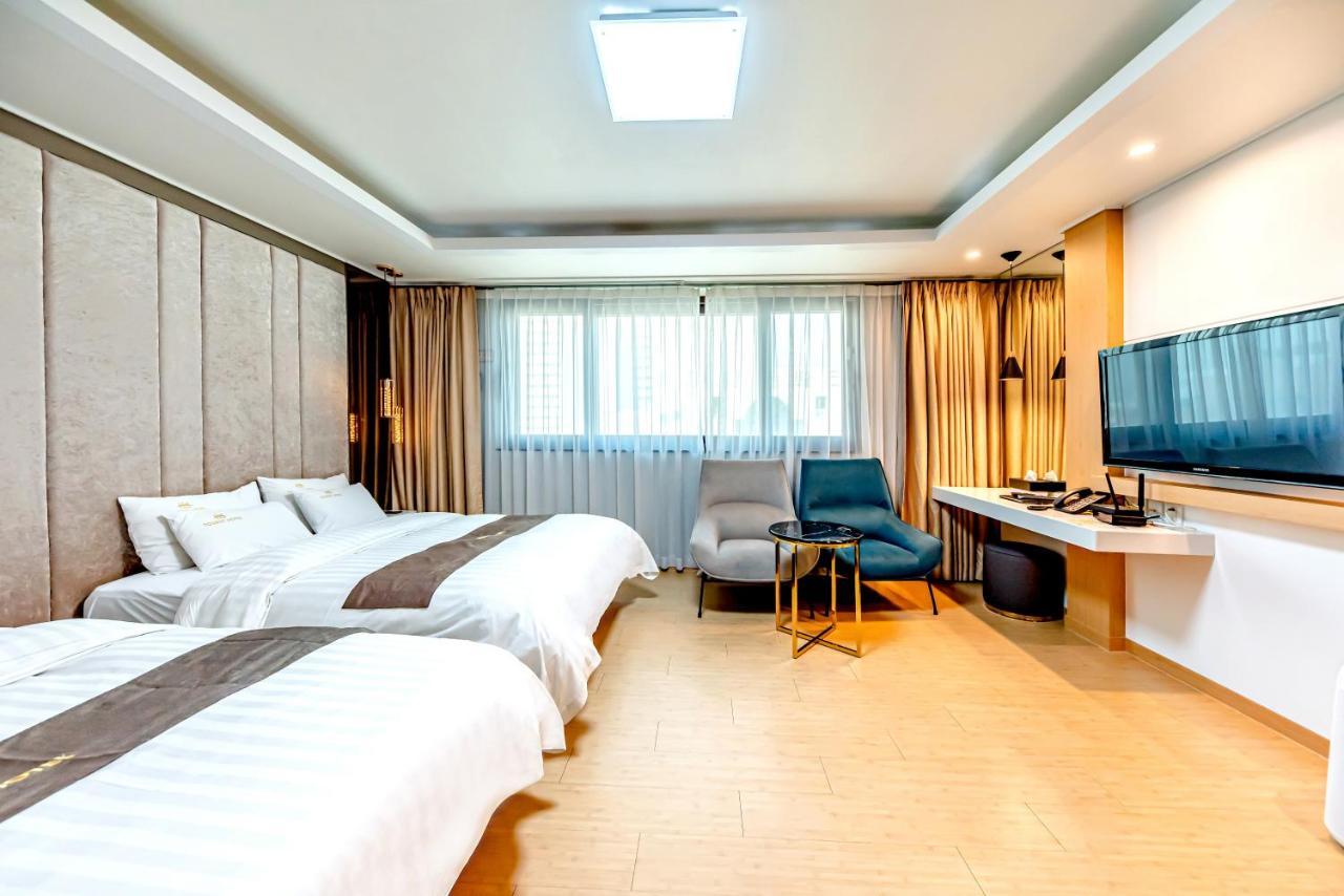 Hs Tourist Hotel Yeosu Exterior photo