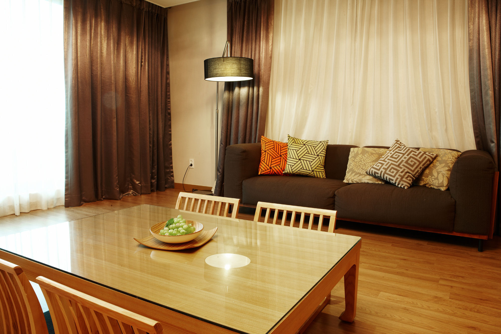 Hs Tourist Hotel Yeosu Exterior photo